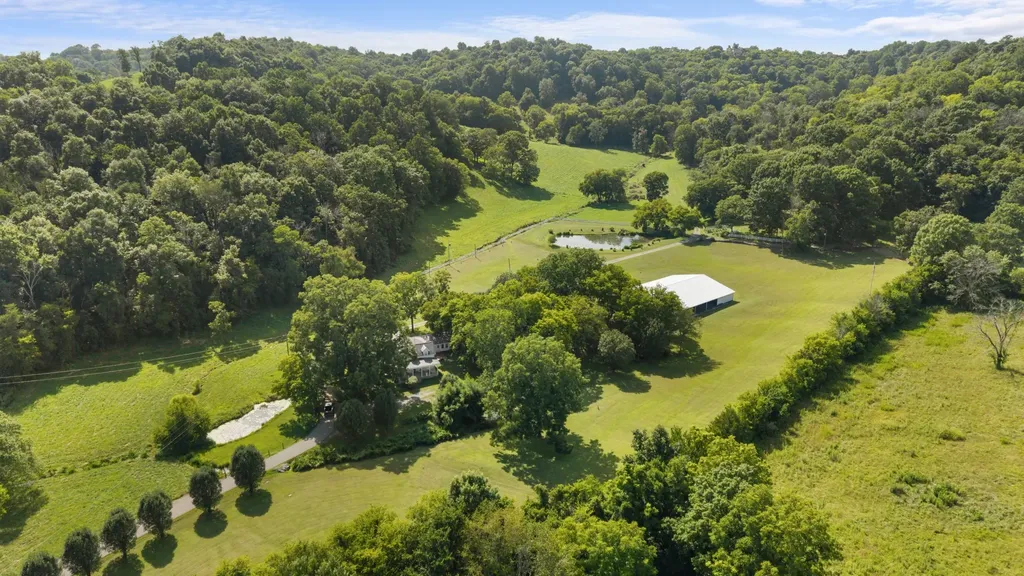 54 Warden Road Fayetteville TN 37334