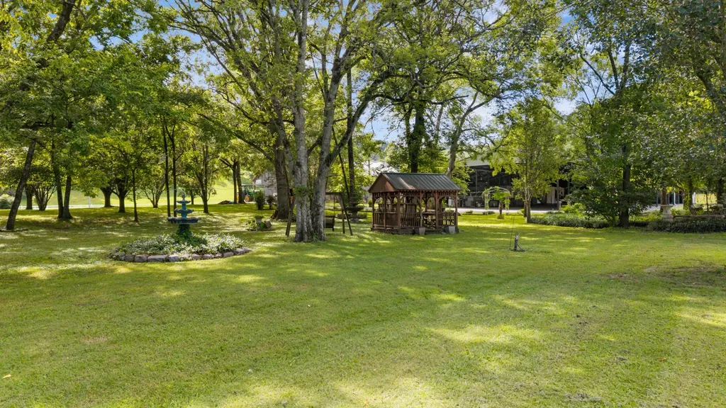 54 Warden Road Fayetteville TN 37334