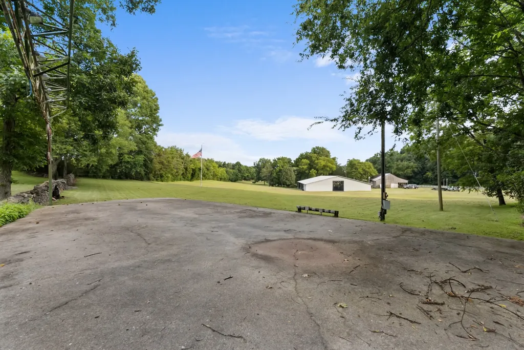 54 Warden Road Fayetteville TN 37334