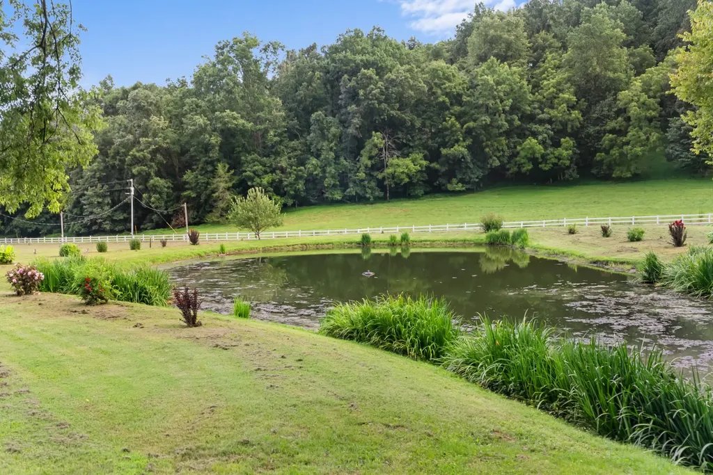 54 Warden Road Fayetteville TN 37334