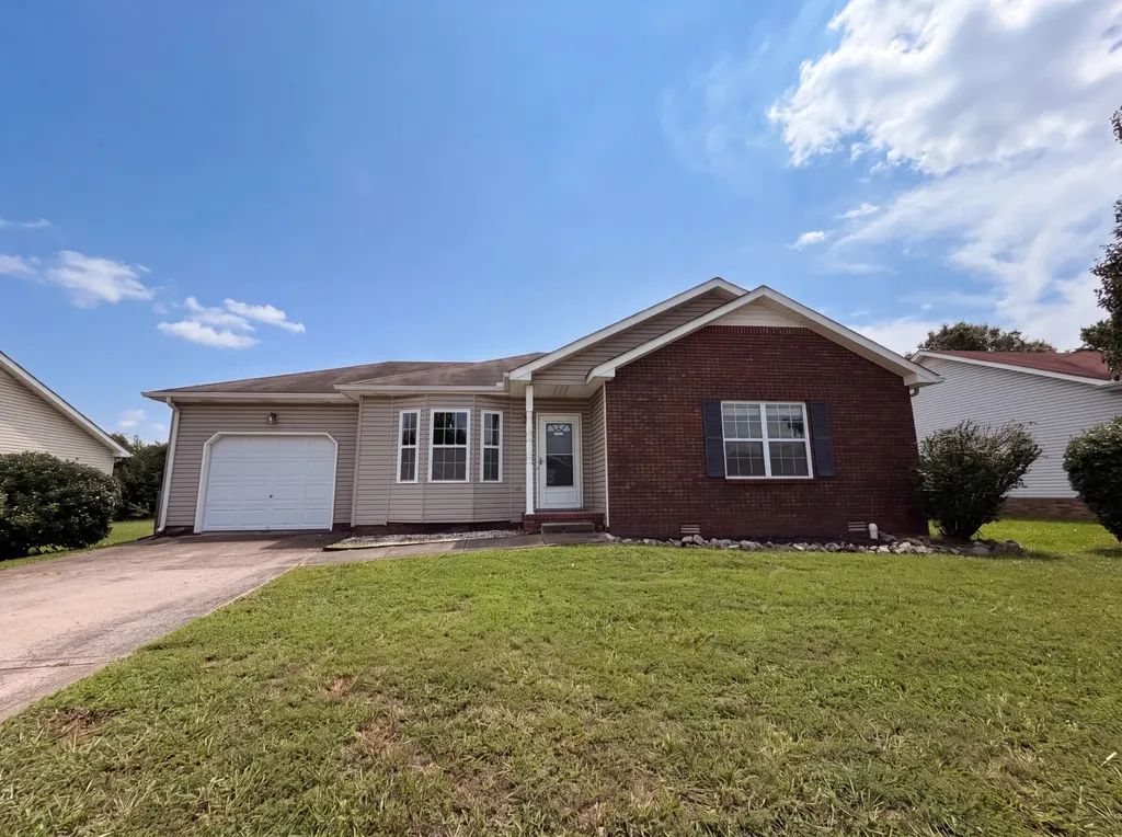 234 Grassmire Drive Clarksville TN 37042