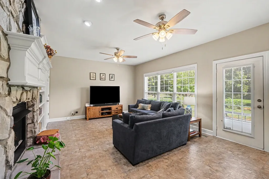105 Blue Ribbon Trail Christiana TN 37037