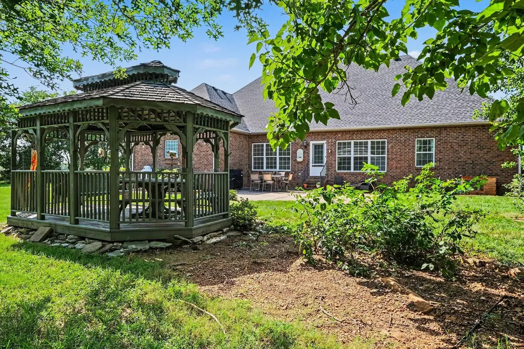 105 Blue Ribbon Trail Christiana TN 37037