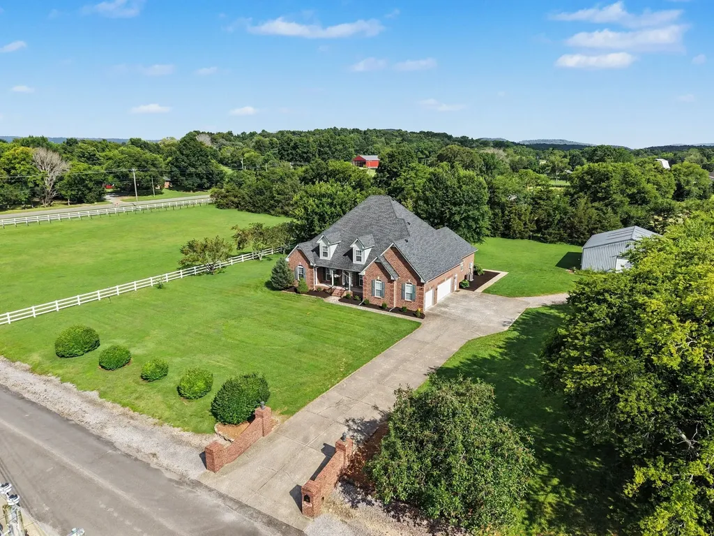 105 Blue Ribbon Trail Christiana TN 37037