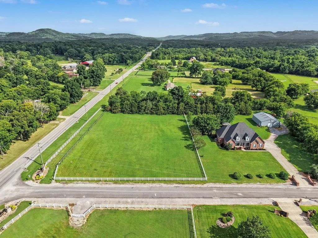 105 Blue Ribbon Trail Christiana TN 37037