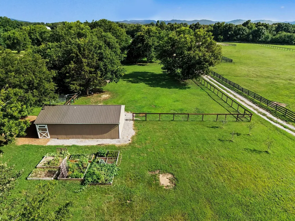 105 Blue Ribbon Trail Christiana TN 37037