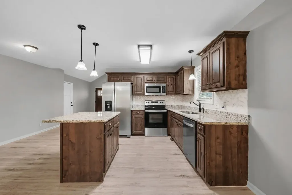 118 Blue Grass Drive Shelbyville TN 37160
