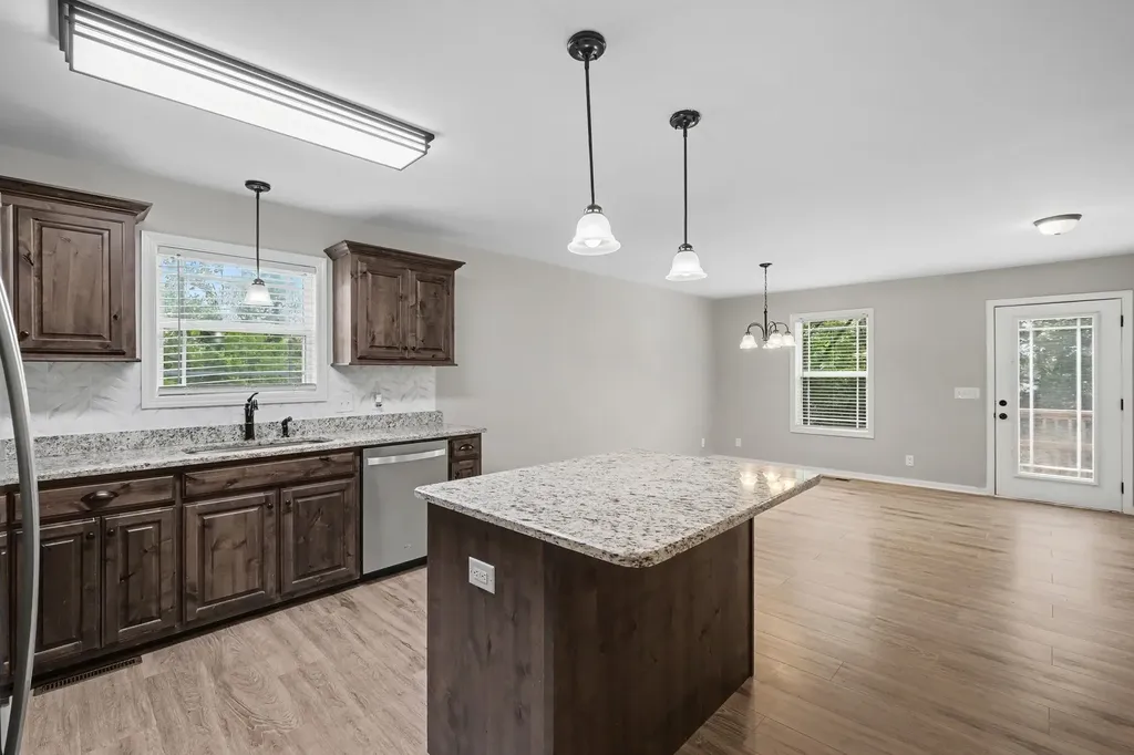 118 Blue Grass Drive Shelbyville TN 37160
