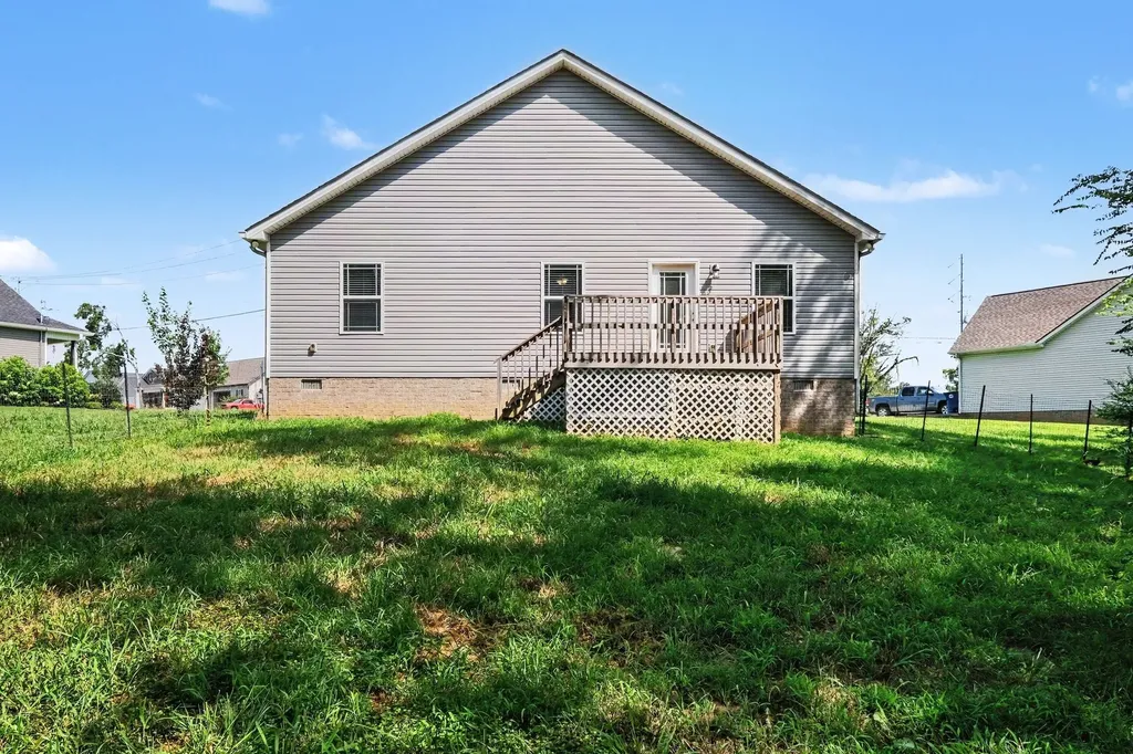 118 Blue Grass Drive Shelbyville TN 37160