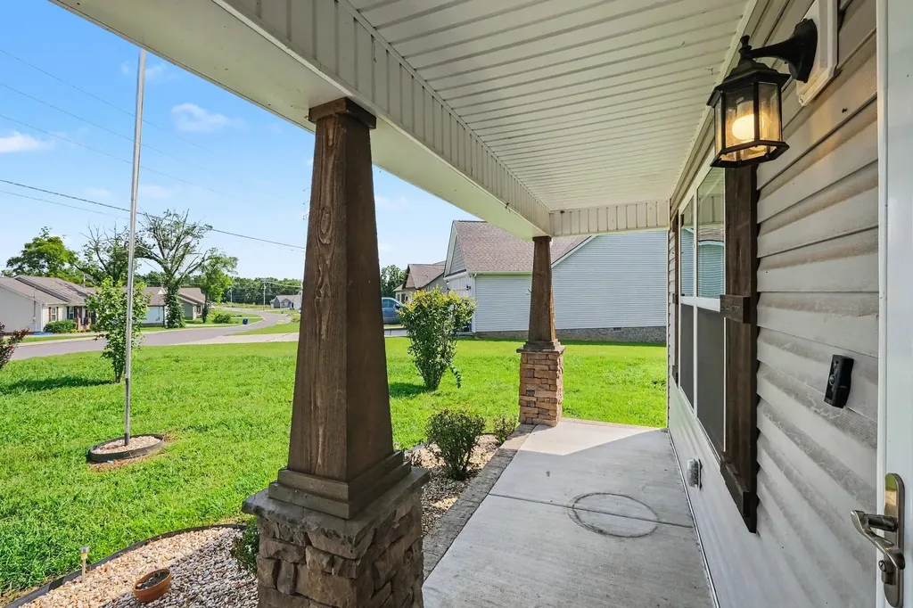 118 Blue Grass Drive Shelbyville TN 37160
