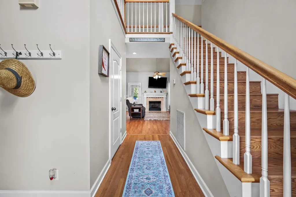 3084 Vicwood Drive Murfreesboro TN 37128