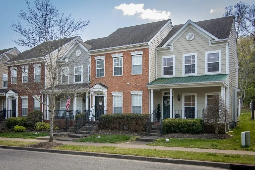 7031 Sunnywood Drive Nashville TN 37211