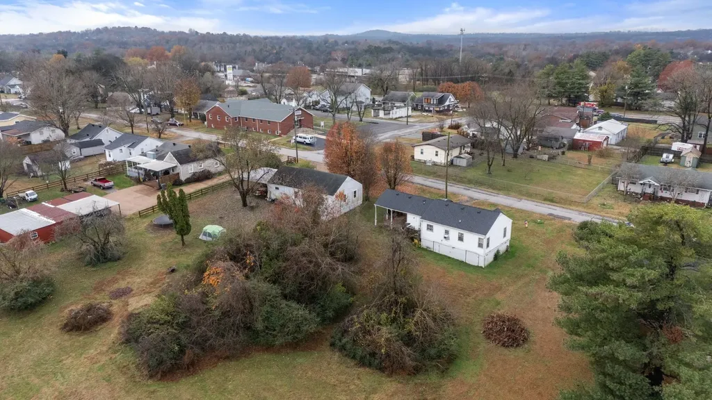 4252 Woods Street Old Hickory TN 37138