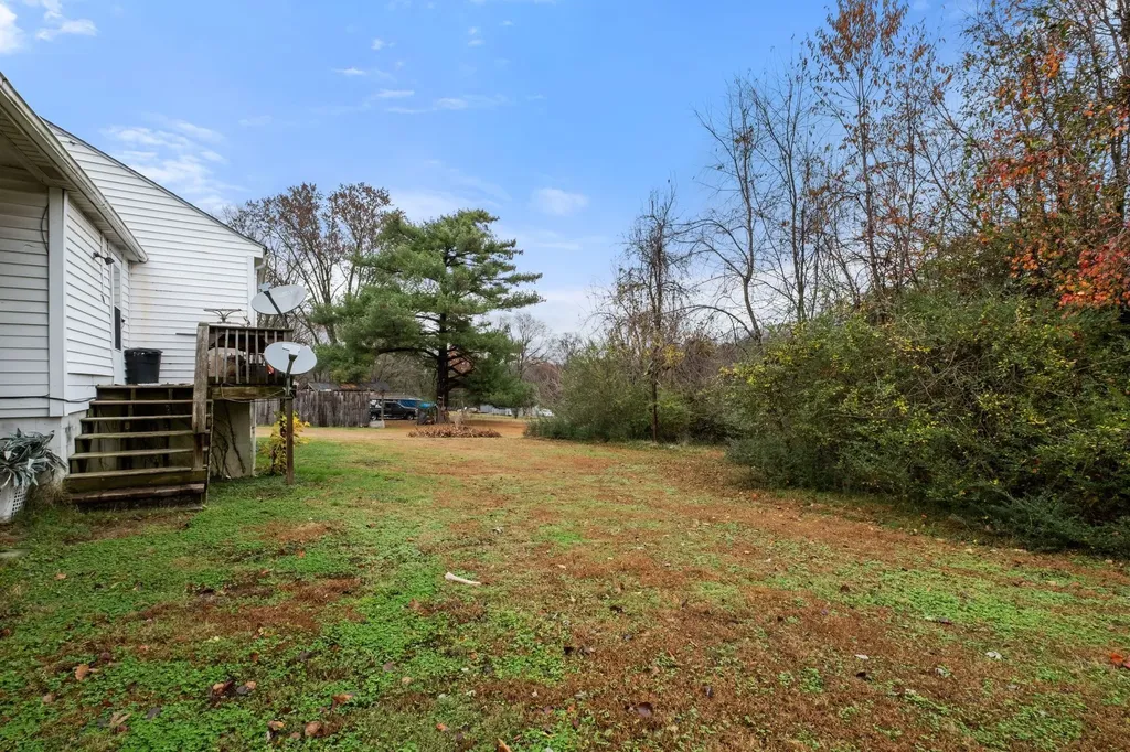 4252 Woods Street Old Hickory TN 37138