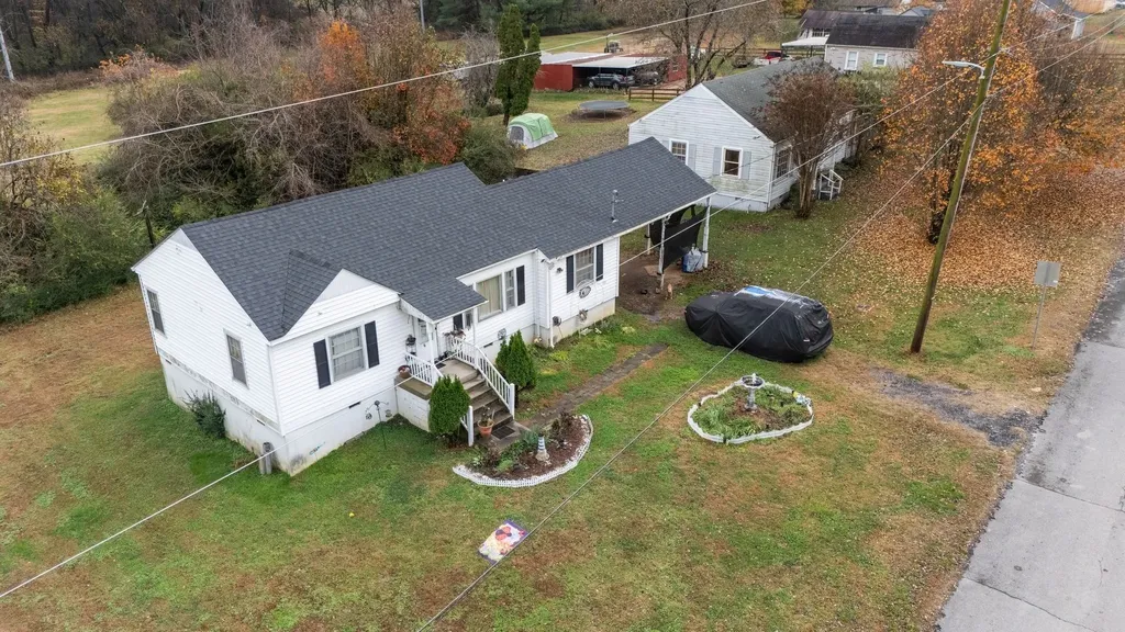 4252 Woods Street Old Hickory TN 37138