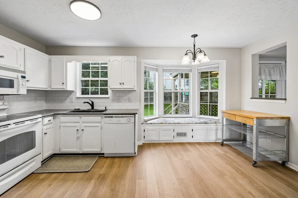 1125 Dawnwood Drive Old Hickory TN 37138