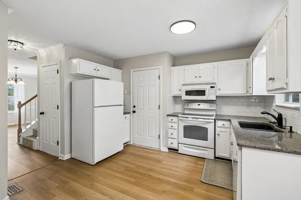 1125 Dawnwood Drive Old Hickory TN 37138