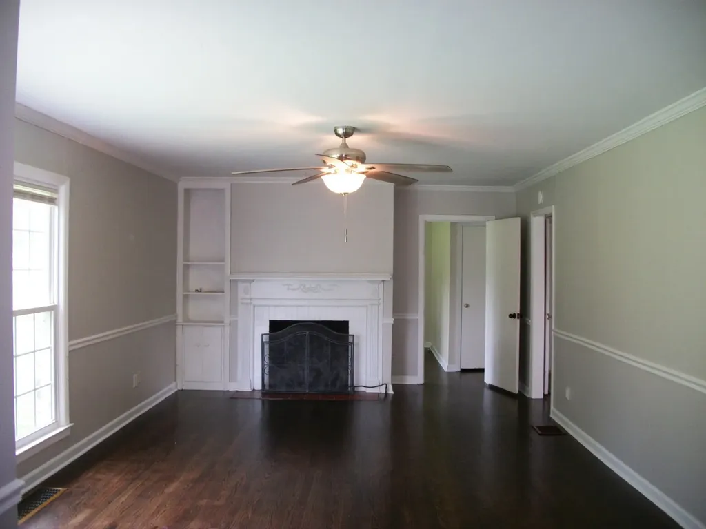 325 Murfreesboro Road Woodbury TN 37190