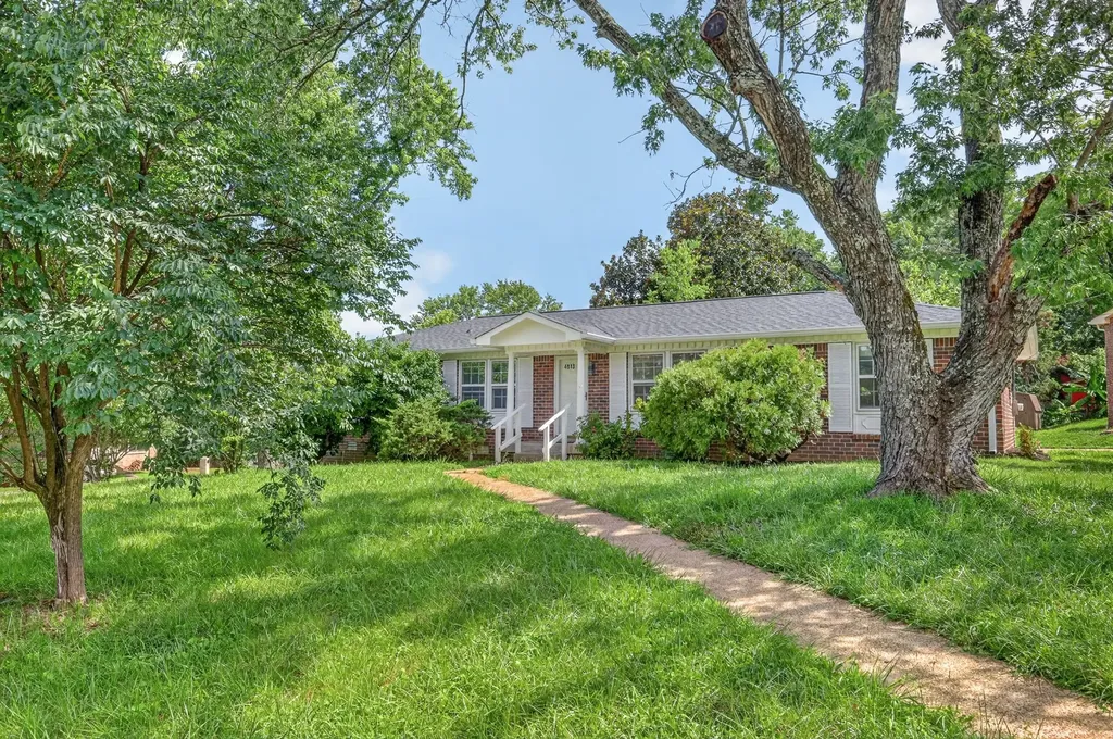 4913 Olivia Drive Antioch TN 37013