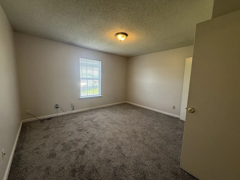 330 Audrea Lane Clarksville TN 37042