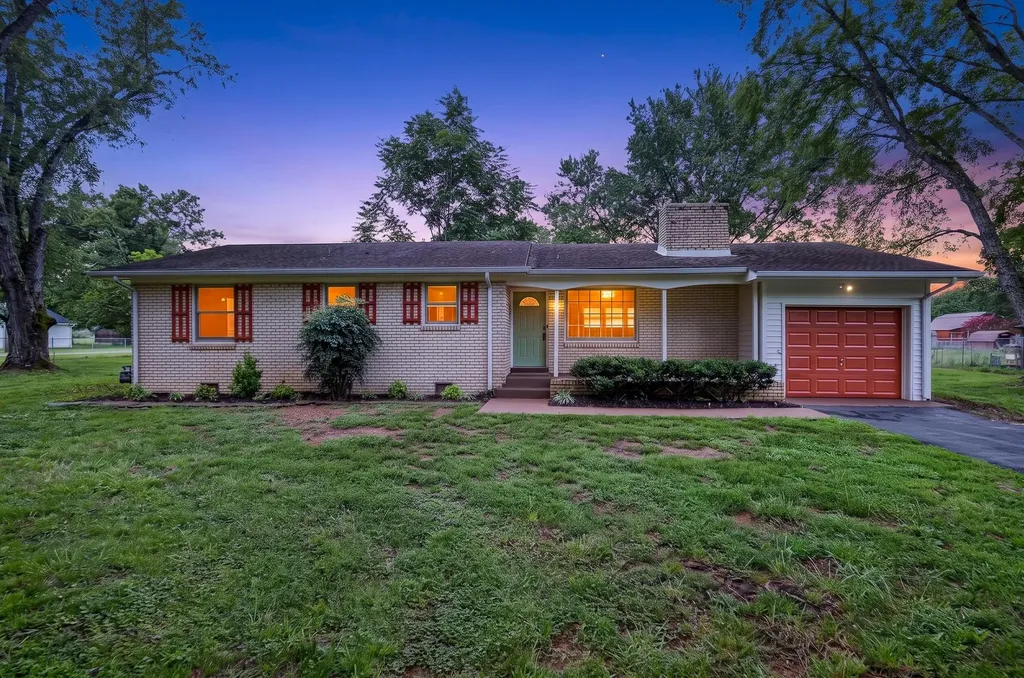 321 Old Jones Mill Road La Vergne TN 37086