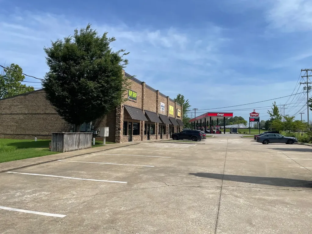 2680 Trenton Road Clarksville TN 37040