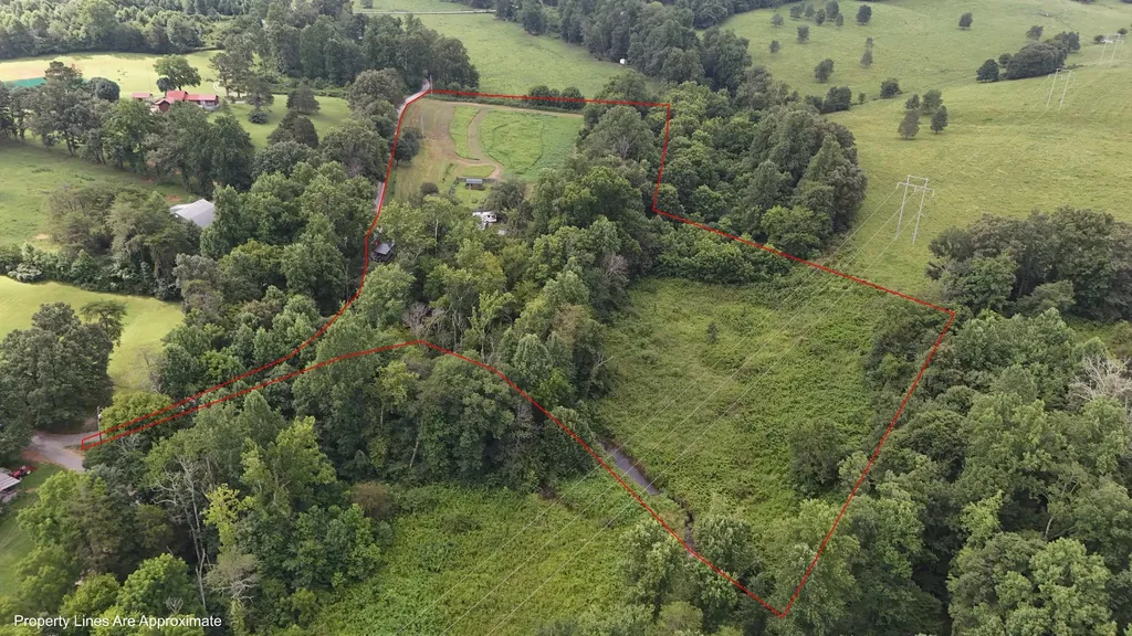 340 Christian Community Road Livingston TN 38570