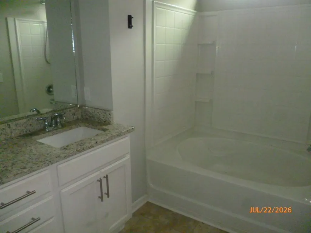 718 Monarchos Bend Burns TN 37029