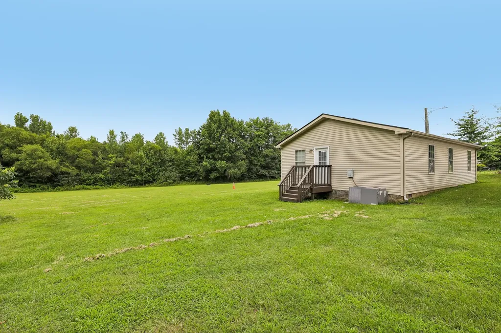 2607 Landrum Ct Lot 17 Springfield TN 37172