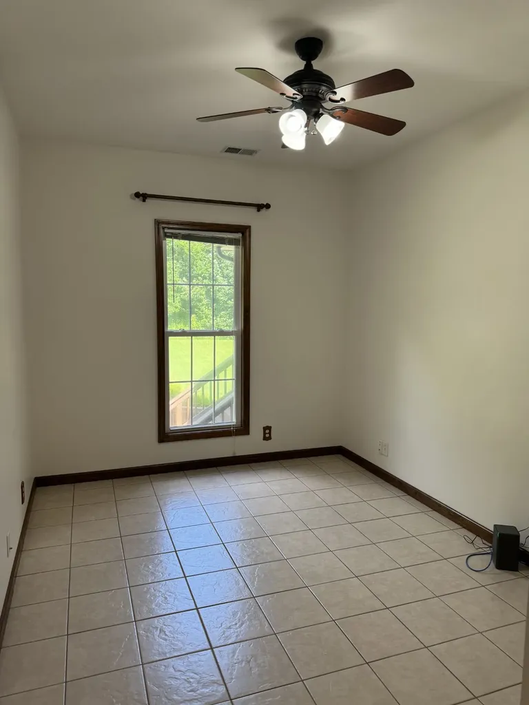 1660 Adswood Road Clarksville TN 37042