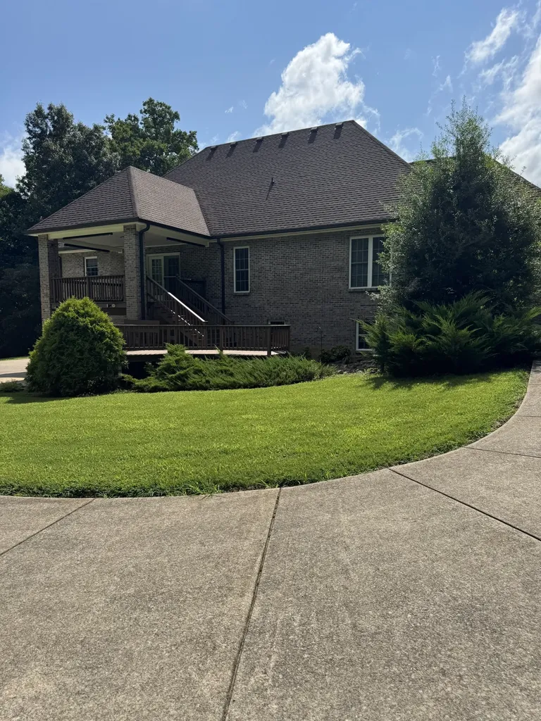 1660 Adswood Road Clarksville TN 37042