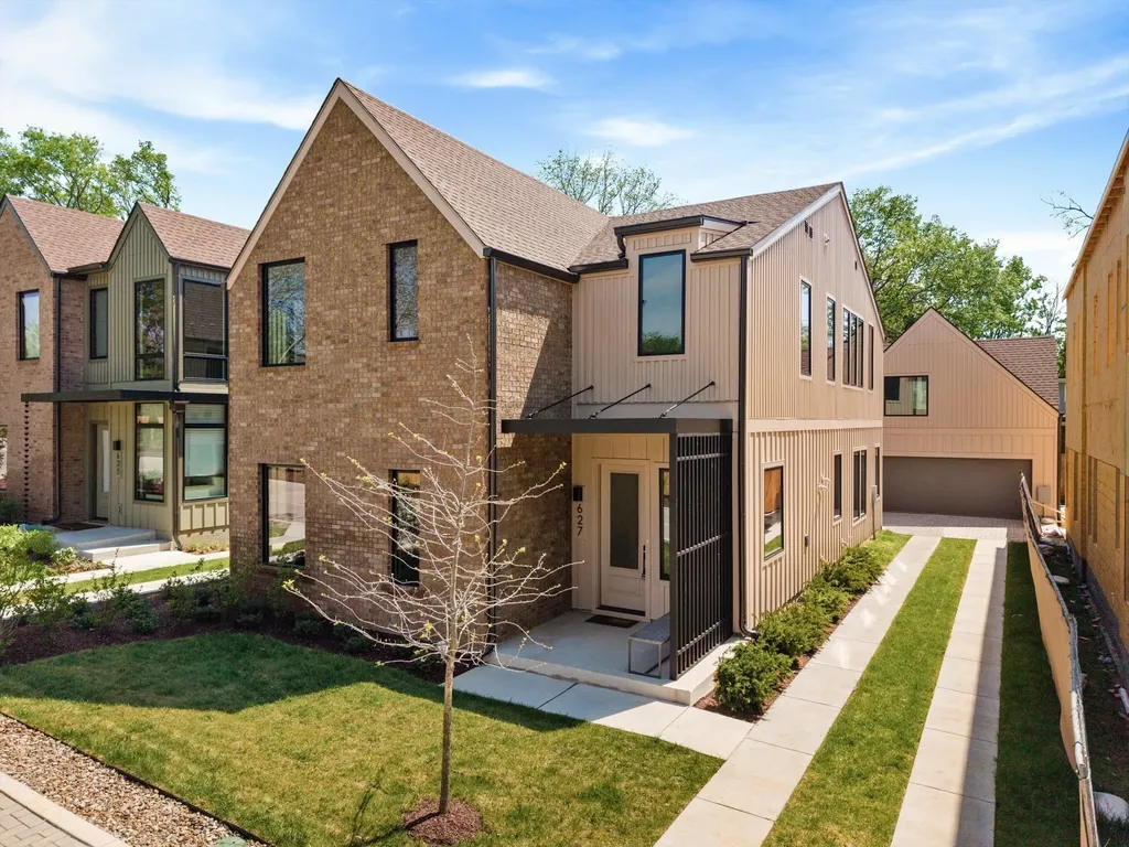 627 Richmond Bend Nashville TN 37206