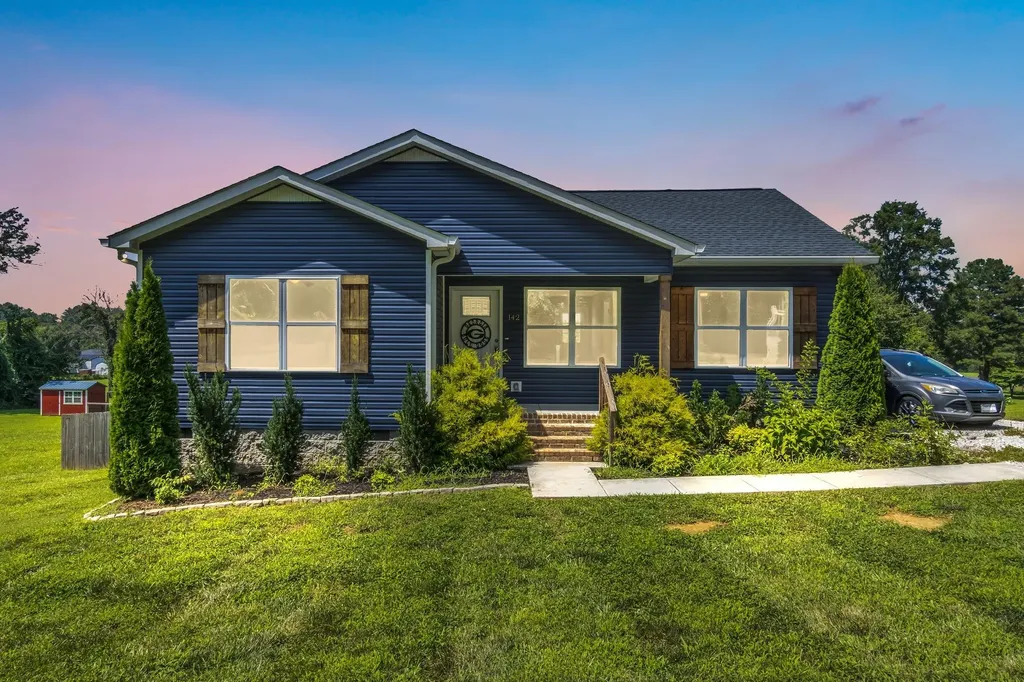 142 Pine Avenue Morrison TN 37357