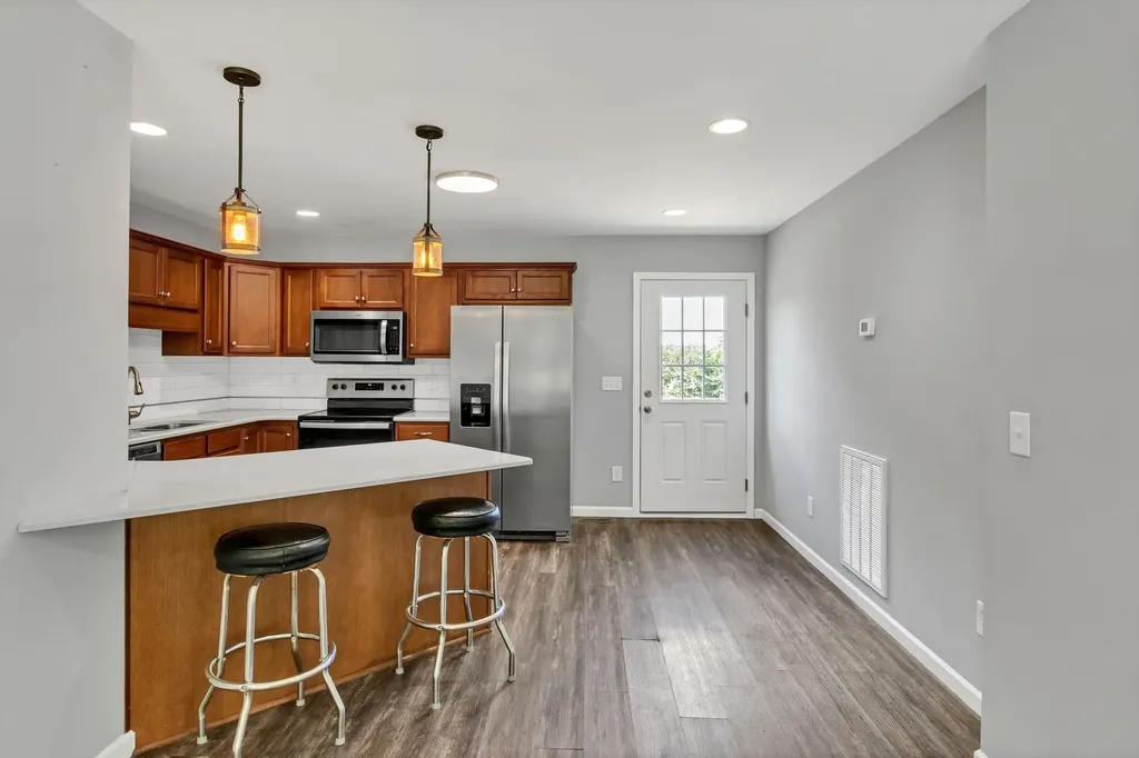 142 Pine Avenue Morrison TN 37357