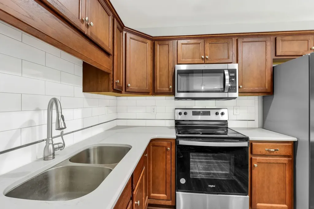 142 Pine Avenue Morrison TN 37357