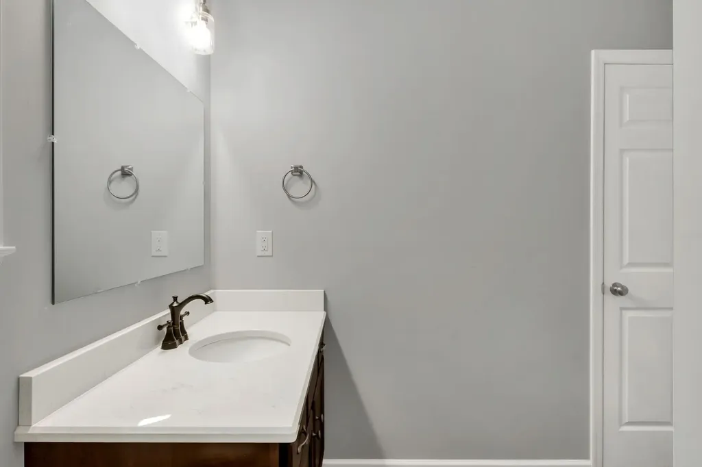 142 Pine Avenue Morrison TN 37357