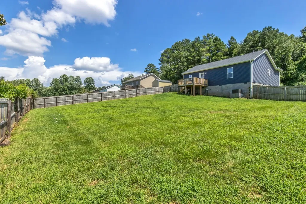 142 Pine Avenue Morrison TN 37357