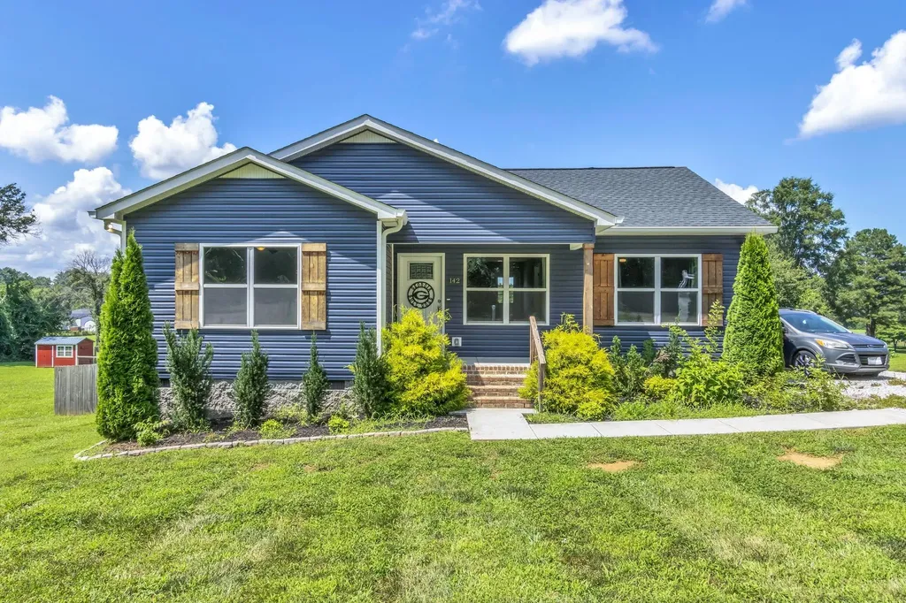 142 Pine Avenue Morrison TN 37357