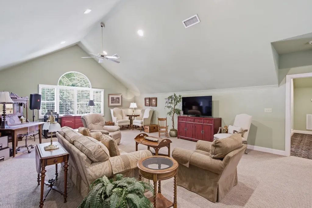 1714 Blairmont Drive Lebanon TN 37087
