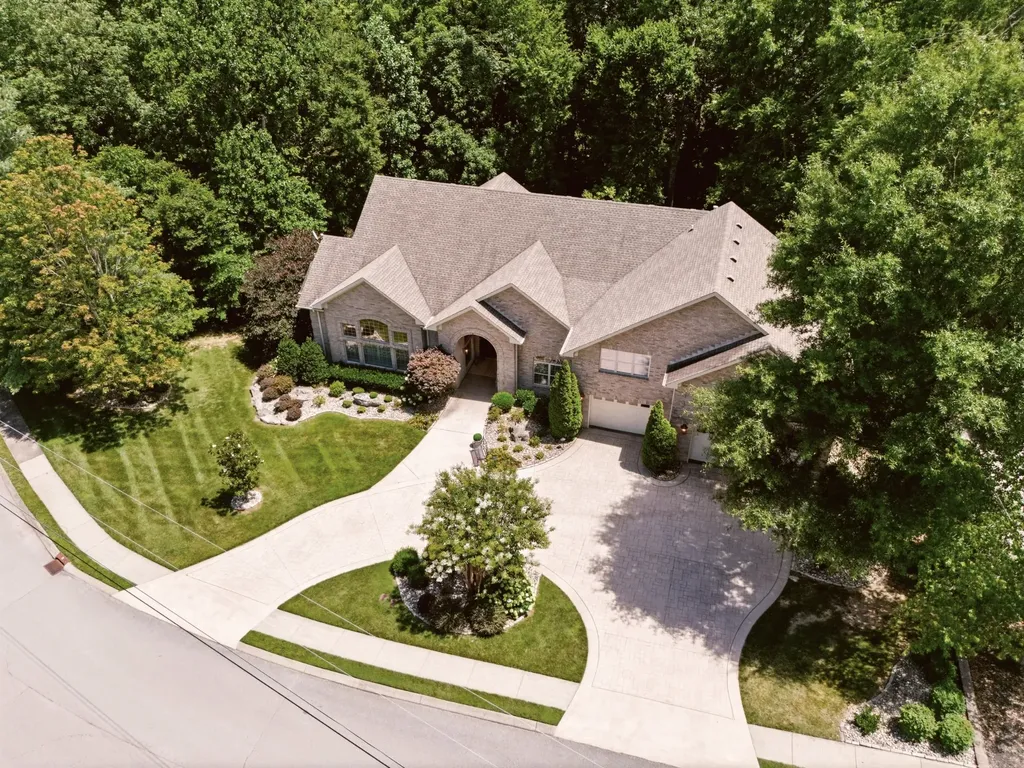 1714 Blairmont Drive Lebanon TN 37087