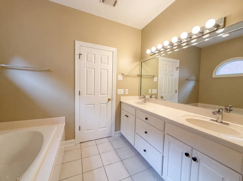 6724 Cold Stream Drive Nashville TN 37221