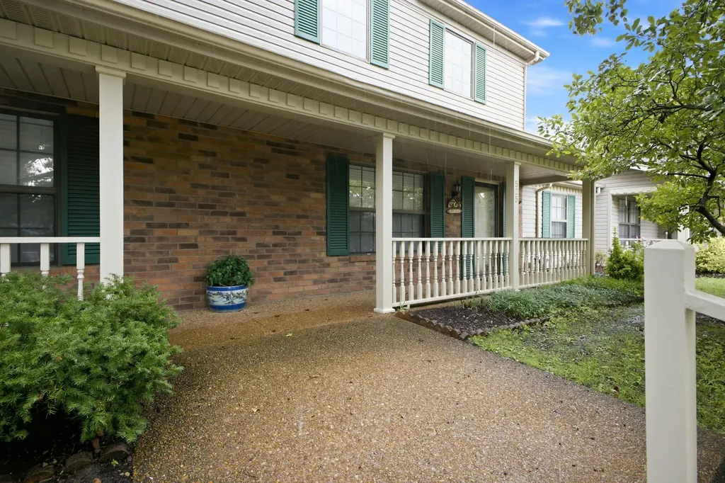 525 Upsall Drive Antioch TN 37013
