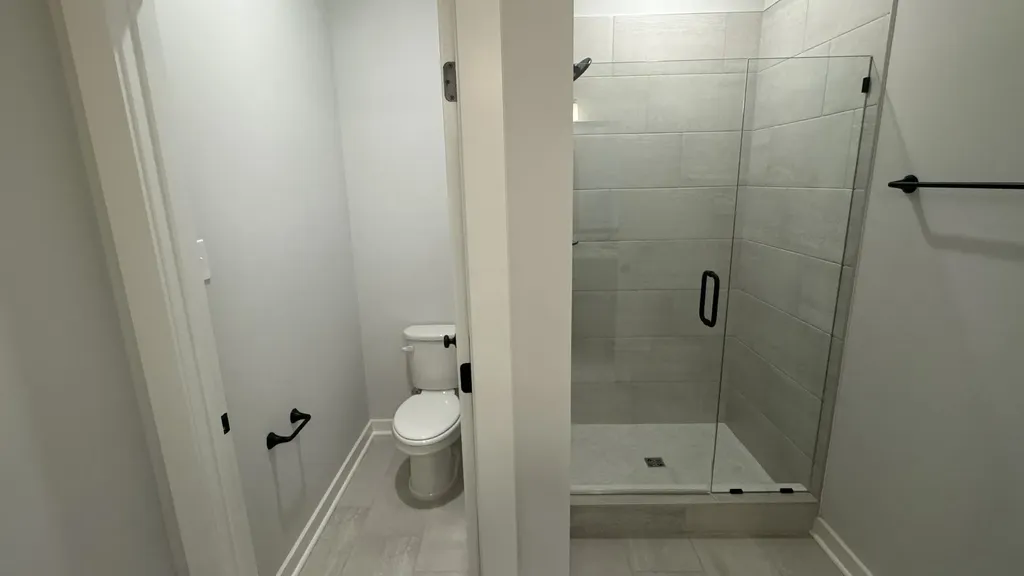 526 W Foxrun Springfield TN 37172