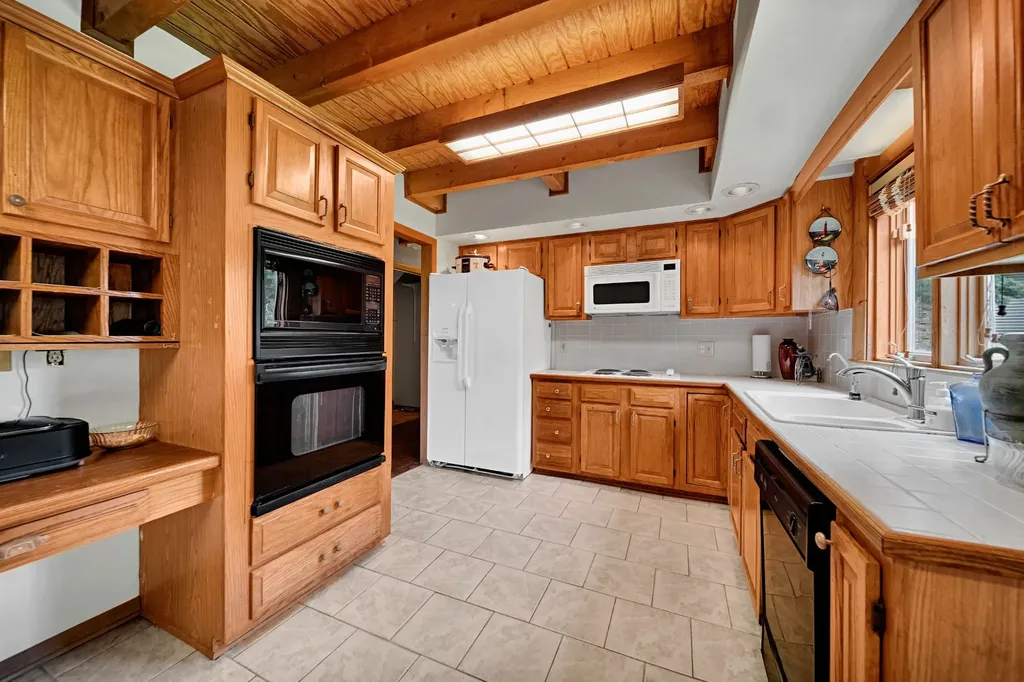 1201 Dickerson Bay Drive Gallatin TN 37066