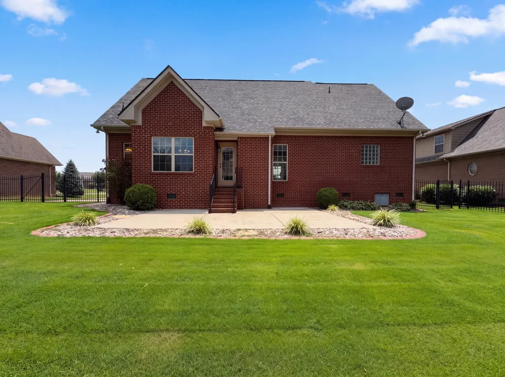 3418 Shady Forest Drive Murfreesboro TN 37128
