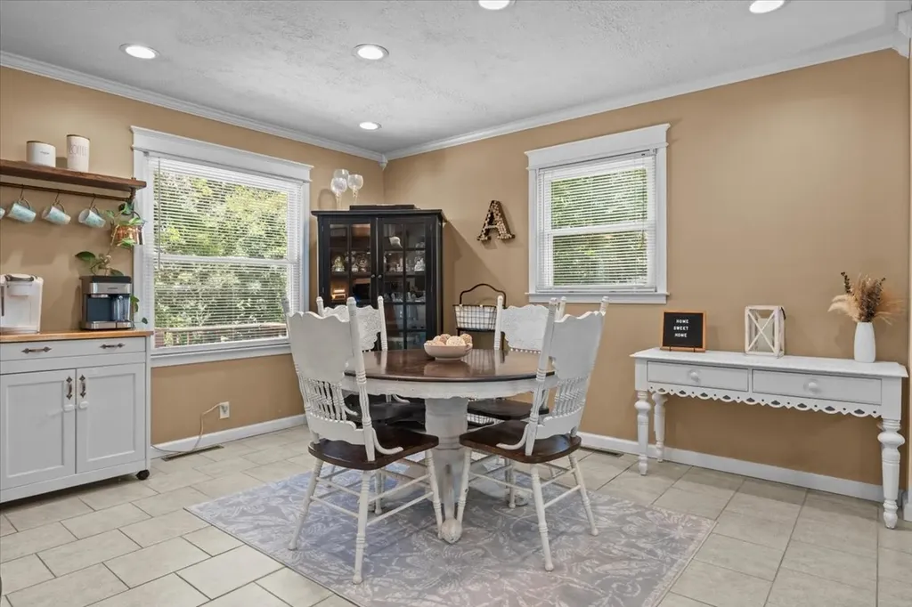 353 Powers Boulevard Waverly TN 37185