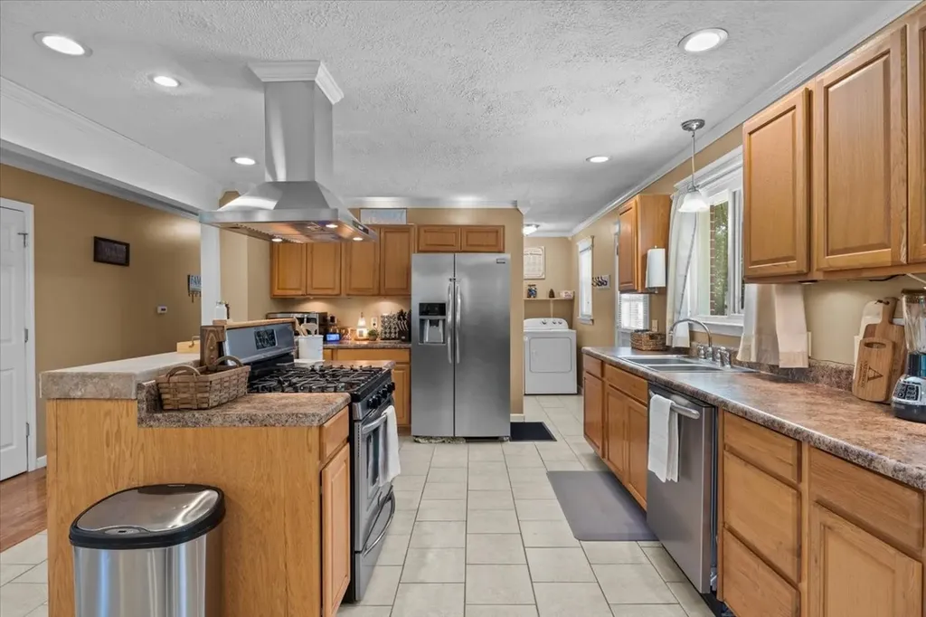 353 Powers Boulevard Waverly TN 37185