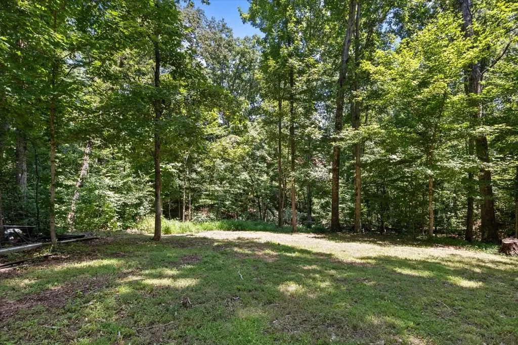 353 Powers Boulevard Waverly TN 37185