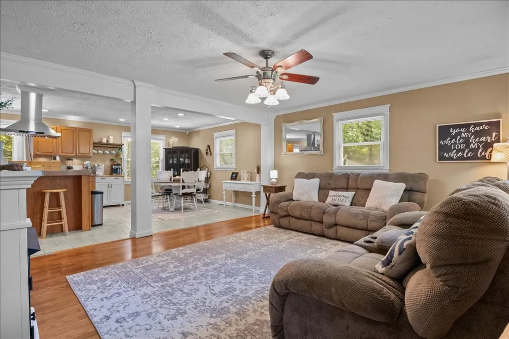 353 Powers Boulevard Waverly TN 37185