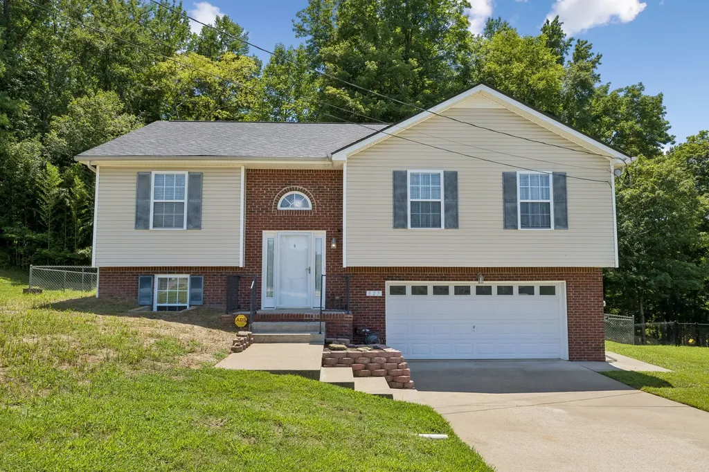 827 Sugarcane Way Clarksville TN 37040